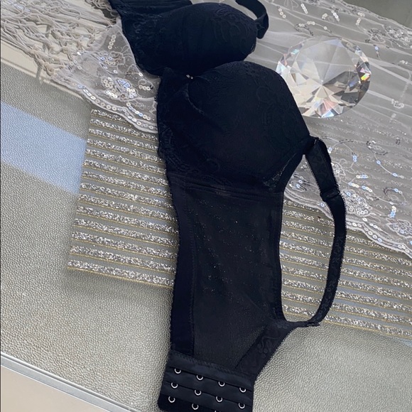 BlacyvSexy Lace Bra 36D - Picture 4 of 5